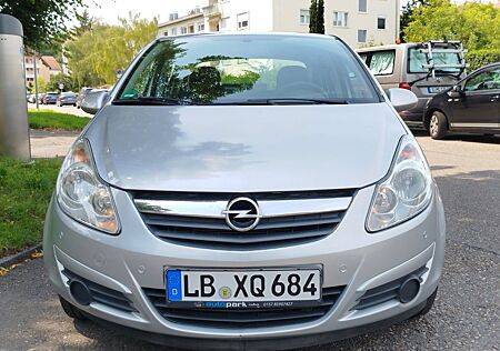 Opel Corsa D Automatik /TÜV/HU/10/2026