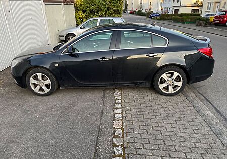 Opel Insignia NEU TÜV Zahnriemen Service Reifen