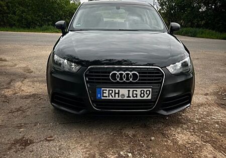 Audi A1 1.2 TFSI Attraction Attraction