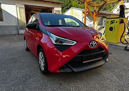 Toyota Aygo (X) AYGO 1.0-VVT-i X TÜV NEU