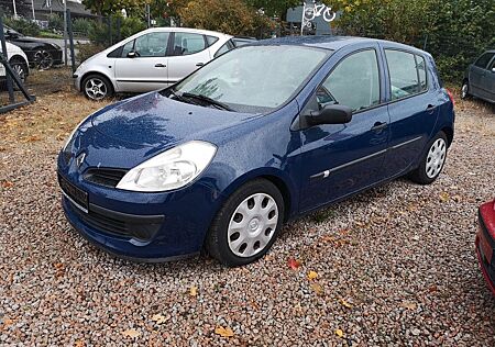 Renault Clio III Authentique. *HU/AU NEU*