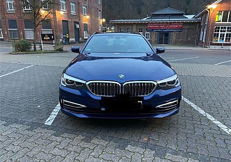 BMW 520d xDrive Touring A -