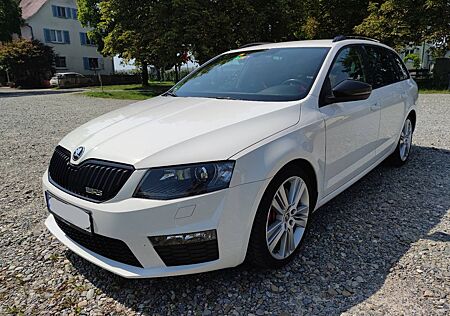 Skoda Octavia RS Combi 2.Hand|Bi-XENON|DSG|SHZ|8-fach