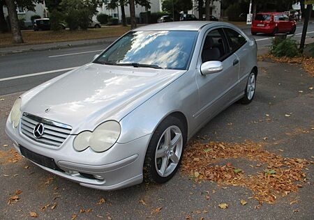 Mercedes-Benz C 180 - Coupee