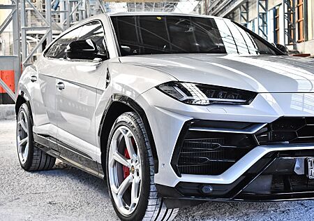 Lamborghini Urus 2022 SUV 4,0L V8