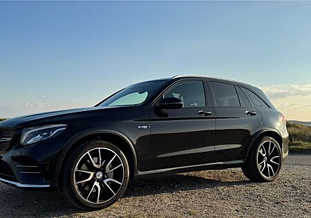 Mercedes-Benz GLC 43 AMG Mercedes-AMG GLC 43 4MATIC Autom....