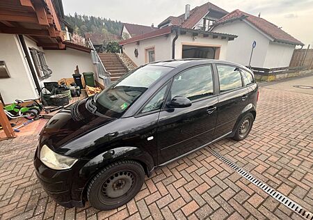 Audi A2 1.4 -