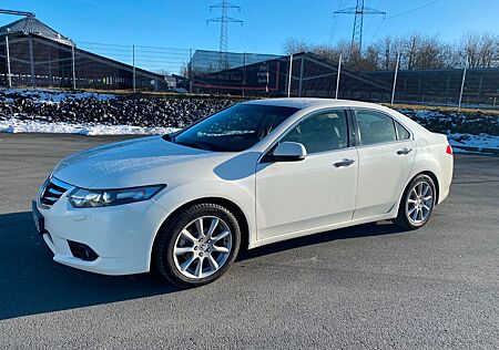 Honda Accord VIII 2.2 i-DTEC Automatik | 150 PS