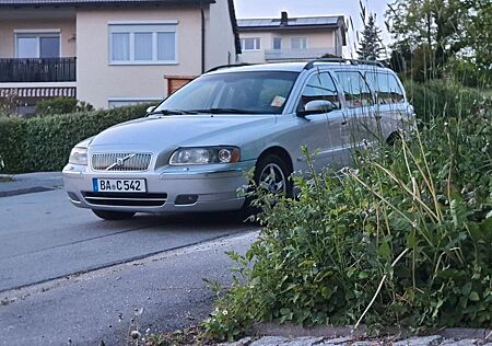 Volvo V70 gebraucht kaufen Volvo V70 D5 Summum automatik Diesel