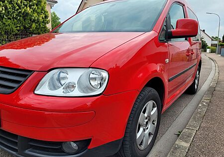 VW Caddy Volkswagen Life 1.6 5-Sitzer -