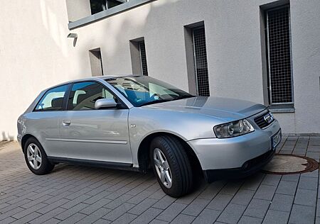 Audi A3 1.9TDI 74kW Ambiente Ambiente
