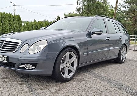 Mercedes-Benz E 220 CDI T CLASSIC Classic