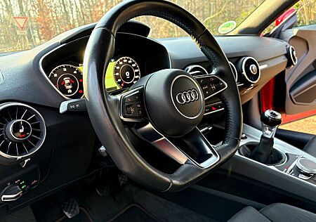 Audi TT Coupe 2.0 TDI ultra -