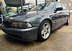 BMW 523i