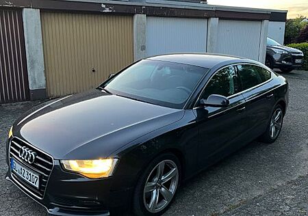 Audi A5 2.0 TDI Sportback - 177PS Lavagrau