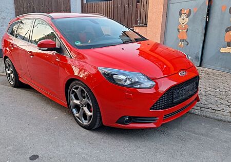 Ford Focus 2,0 EB ST Turnier ST