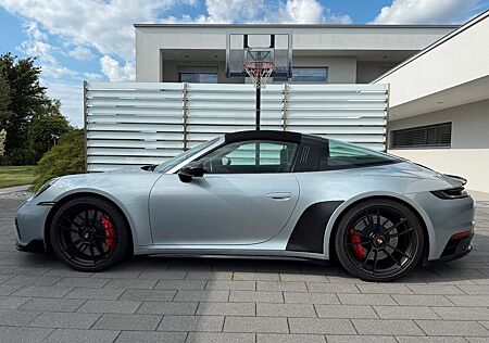 Porsche 992 Targa 4S Exclusiv Techart-Parts Vollausstattung