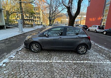 Toyota Yaris 1,0-l-VVT-i -
