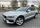 Volvo V60 CC V60 Cross Country,4AWD,PANORAMIC,LED,GARANTIE