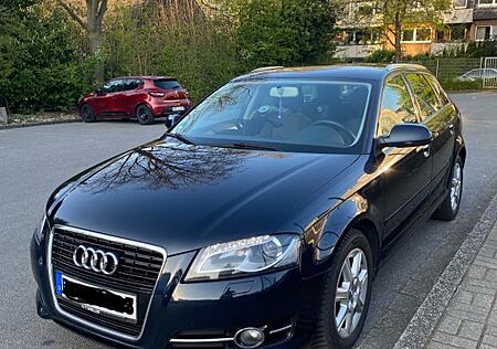 Audi A3 1.6 TDI (DPF) 77kW Ambiente Sportback Amb...
