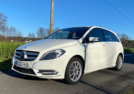 Mercedes-Benz B 180 BlueEFFICIENCY -Sports Tourer