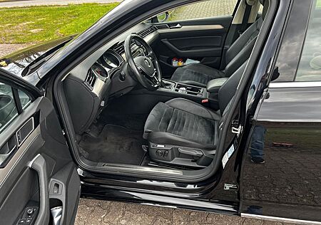 VW Passat Variant Volkswagen 2.0 TDI BlueMotion Highli...