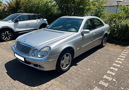 Mercedes-Benz E 200 KOMPRESSOR ELEGANCE Rostfrei!!!