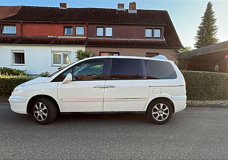 Peugeot 807 Premium HDi FAP 165 Auto Premium
