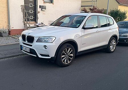 BMW X3 xDrive20d - SUV Diesel Allrad el. AHK