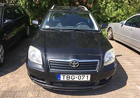 Toyota Avensis Combi Sol 2.0-l-VVT-i Automatik Sol