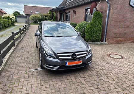 Mercedes-Benz B 200 CDI -