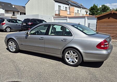 Mercedes-Benz E 320 Elegance, TÜV neu