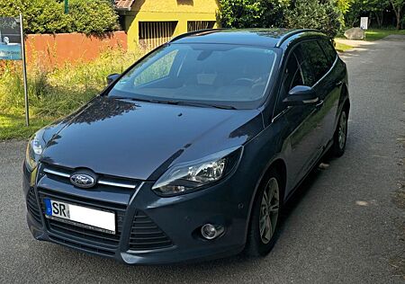 Ford Focus 1,6 TDCi-8x Alufelgen-Parkautomatik-TOP!!!