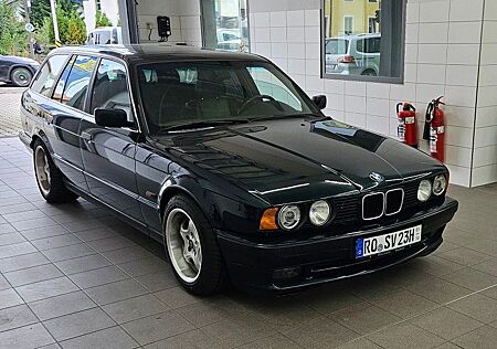 BMW 525 525tds touring Kat 525tds mit H-Kennzeichen