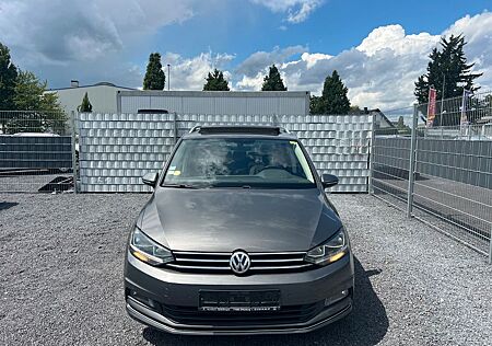 VW Touran Volkswagen 2.0 TDI Highline Panorama 7 Sitze Navi