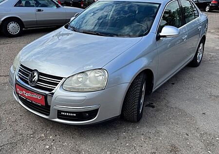 VW Jetta Volkswagen V Sportline