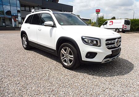 Mercedes-Benz GLB 200 D Pano, Leder, 1.HD, Navi,ACC, Dynamic