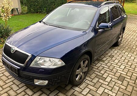 Skoda Octavia Combi 2.0 TDI PD DPF Elegance