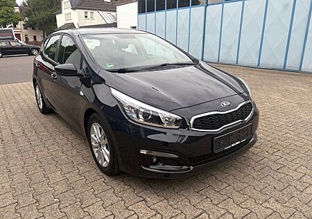 Kia ANDERE Ceed Edition 7