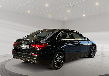 Mercedes-Benz A 220 d Limousine Progressive **Kamera+AHK