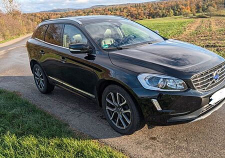 Volvo XC 60 XC60 D5 AWD Summum Geartronic Summum