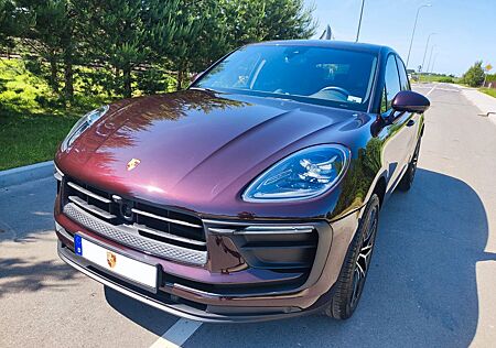 Porsche Macan T
