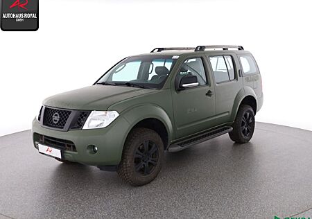 Nissan Pathfinder 2.5 dCi 4WD STANDHEIZ,EX-BUNDESWEHR