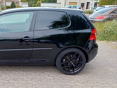 Volkswagen Golf 5 1.6 Trendline