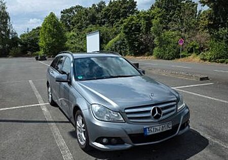 Mercedes-Benz C 180 CDI T -