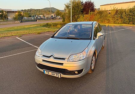 Citroën C4 1.6 16V Confort Autom. Confort
