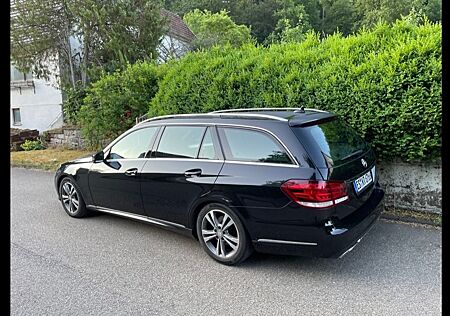 Mercedes-Benz E 220 BlueTEC T AVANTGARDE AVANTGARDE
