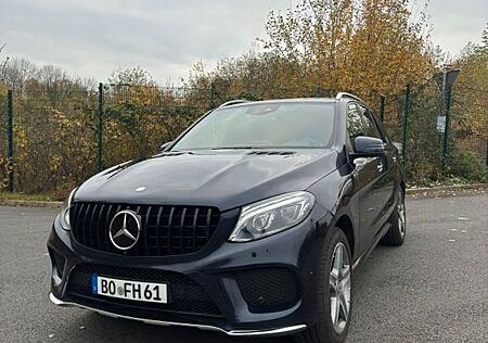 Mercedes-Benz GLE 350 d 4MATIC AMG-Line 360° Kamera