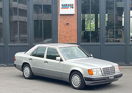 Mercedes-Benz 220 E220 Lim. AUTOMATIK*SCHIEBEDACH*H-ZULLAS