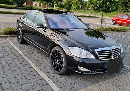 Mercedes-Benz S 350 -